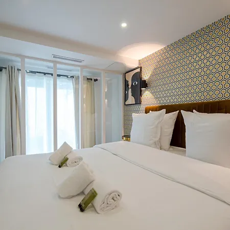 Appartamento Cia - Spacious Duplex, Grands Boulevards