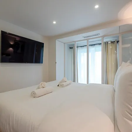 Cia - Spacious Duplex, Grands Boulevards Parigi